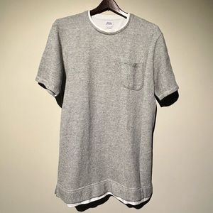 Pocket shirt knitted with white accents